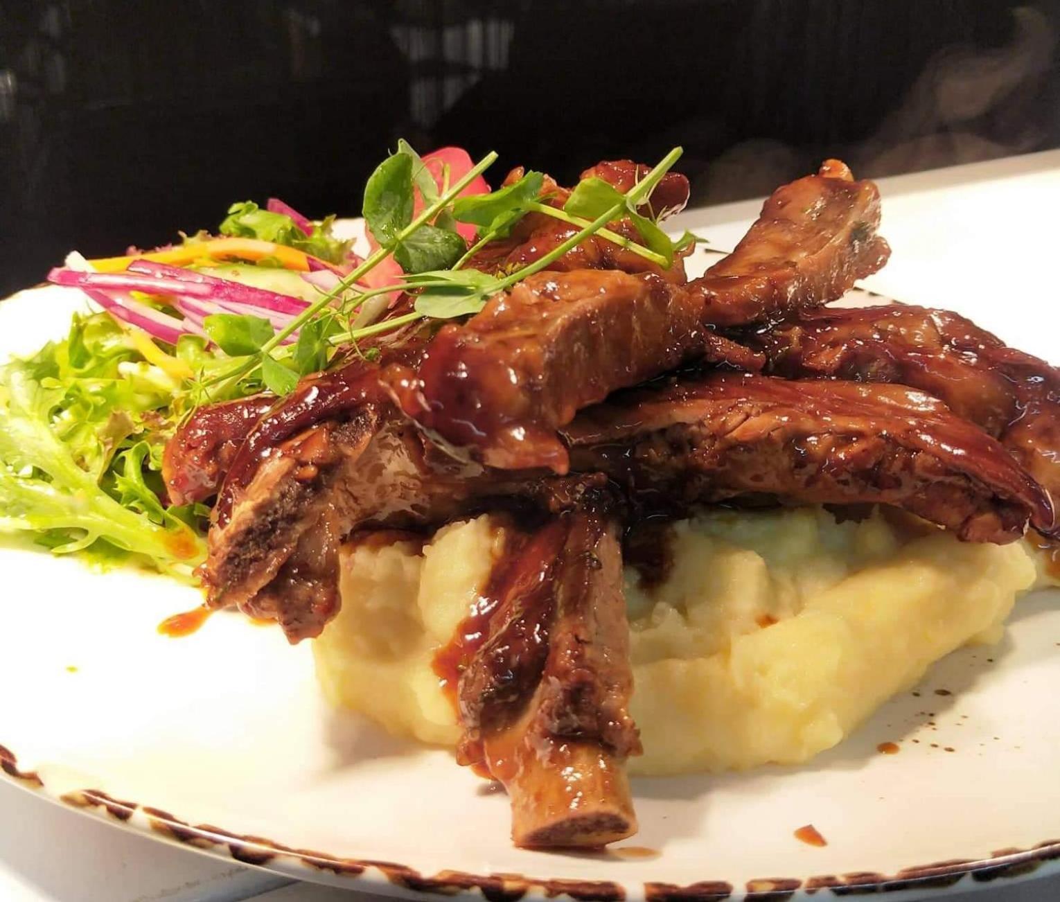 Talisman Hotel & Restaurant 卡蒂卡蒂 外观 照片